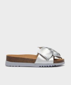 Artistattic.shop15e8c7f9d7 1
