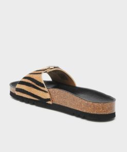 Artistattic.shop4e3e868520 4