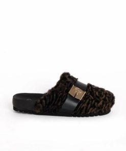 Artistattic.shop55f0779454 1