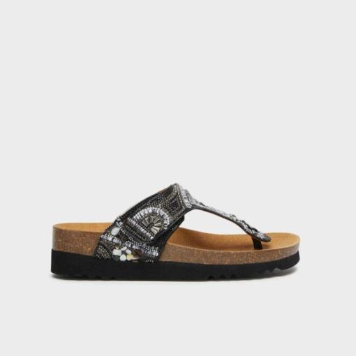 Artistattic.shop618c080fd2 1