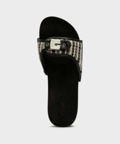 Artistattic.shop6a43c4c975 3
