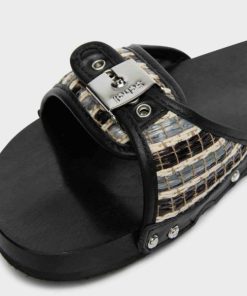 Artistattic.shop6a43c4c975 5
